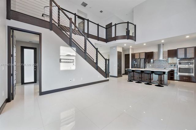 15722 NW 88th Ave, Miami Lakes, FL 33018