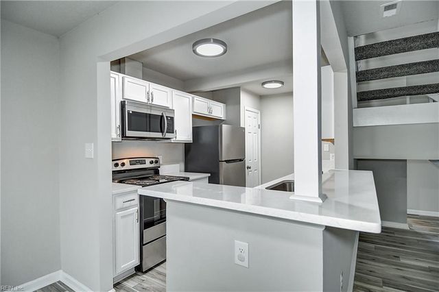 4822 Oldwick CT, Virginia Beach, VA 23462