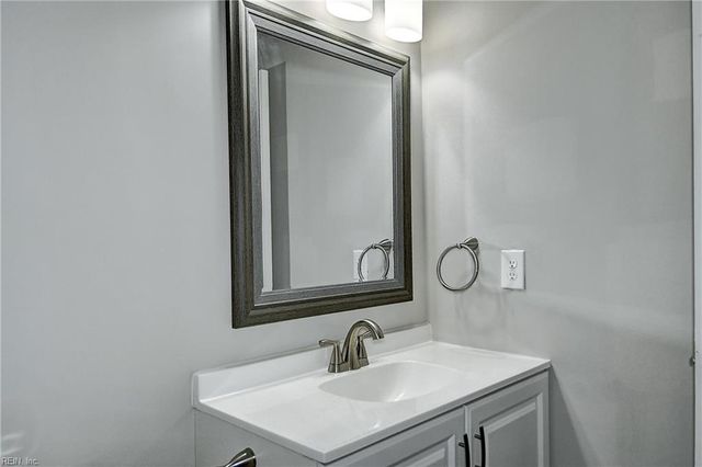 4822 Oldwick CT, Virginia Beach, VA 23462