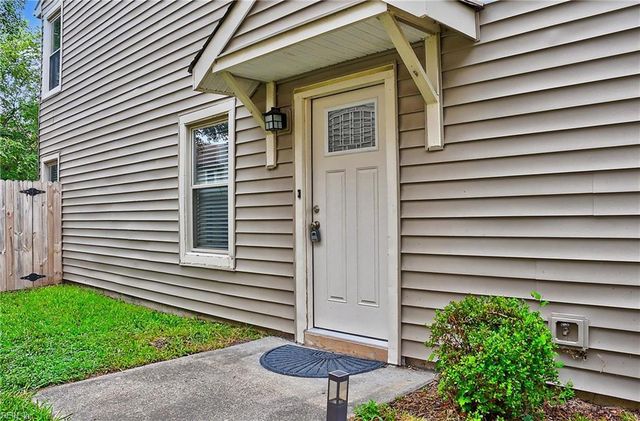 4822 Oldwick CT, Virginia Beach, VA 23462