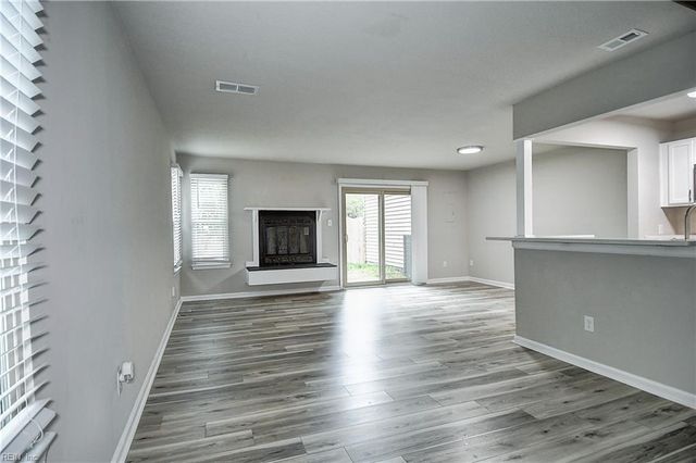 4822 Oldwick CT, Virginia Beach, VA 23462