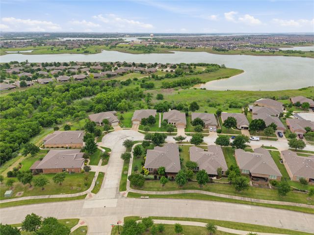 1728 Hacienda Heights Lane, Frisco, TX 75036