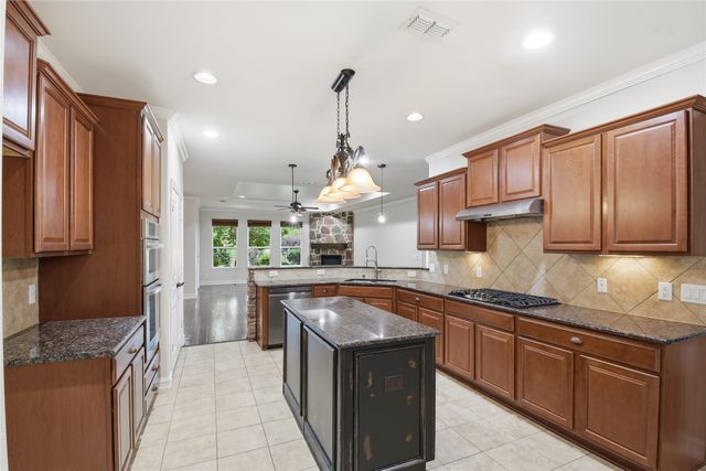 1728 Hacienda Heights Lane, Frisco, TX 75036