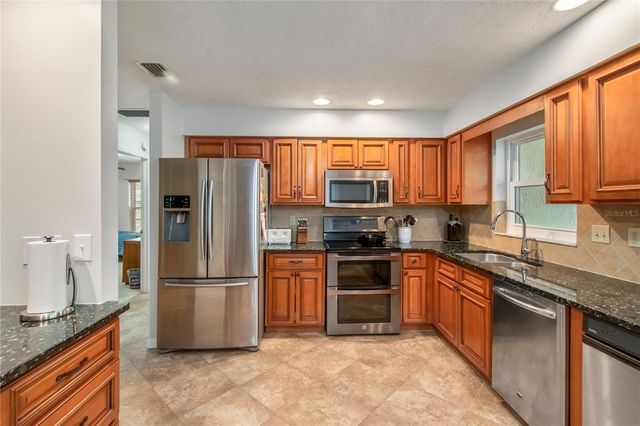 3005 SE 160TH LANE ROAD, Summerfield, FL 34491