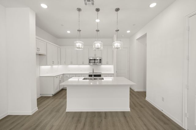 629 Redwood Way, Mansfield, TX 76063