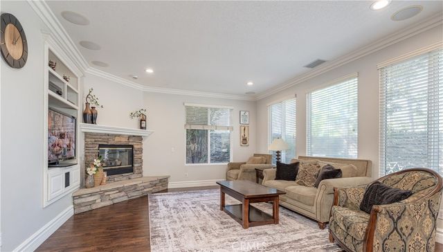 18571 Amalia, Huntington Beach, CA 92648