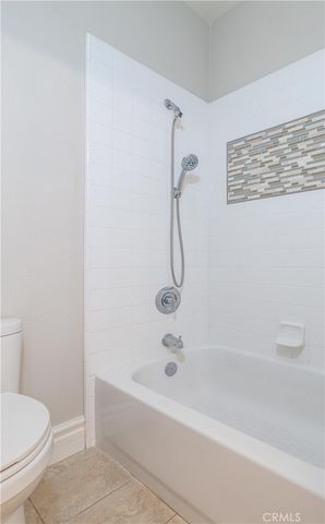 18571 Amalia, Huntington Beach, CA 92648