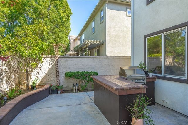 18571 Amalia, Huntington Beach, CA 92648