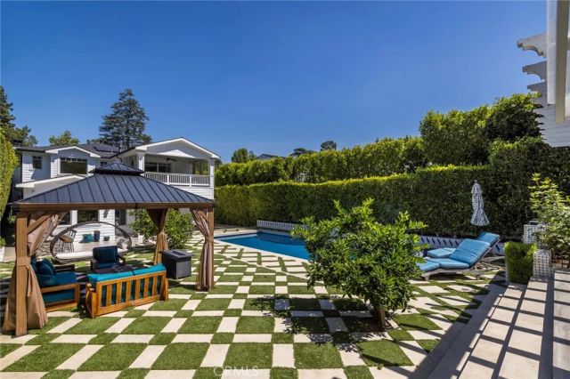 14234 Greenleaf Street, Sherman Oaks, CA 91423
