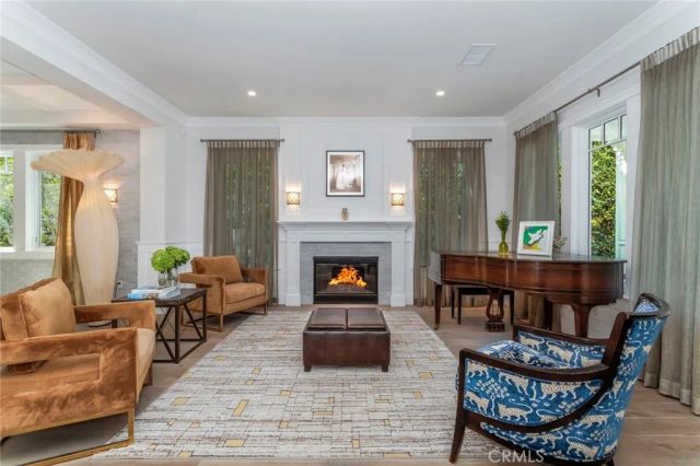 14234 Greenleaf Street, Sherman Oaks, CA 91423