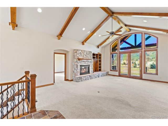 270 Black Bear Dr, Gypsum, CO 81637