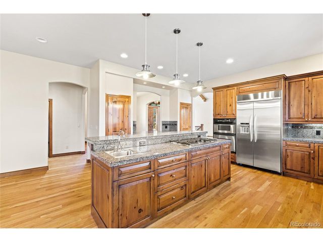 270 Black Bear Dr, Gypsum, CO 81637