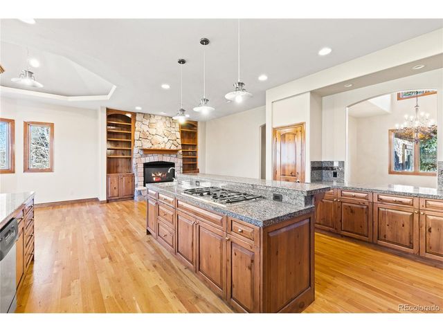 270 Black Bear Dr, Gypsum, CO 81637