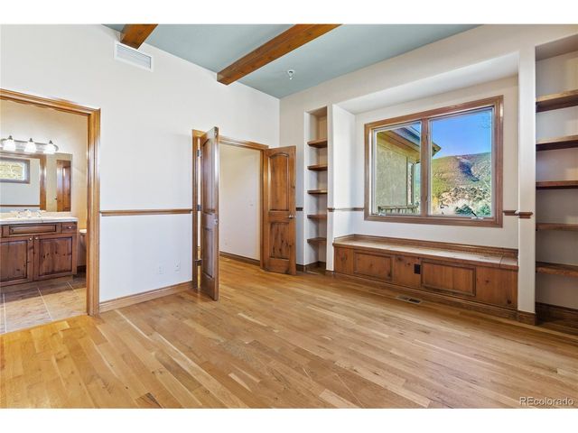 270 Black Bear Dr, Gypsum, CO 81637