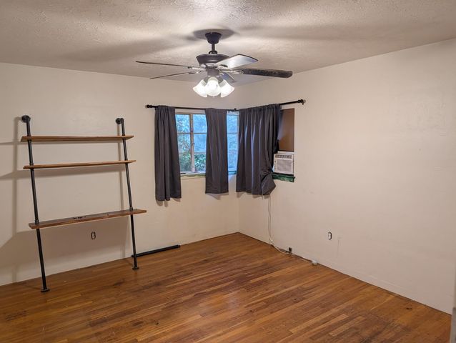 5468 E Grant Avenue, Fresno, CA 93727