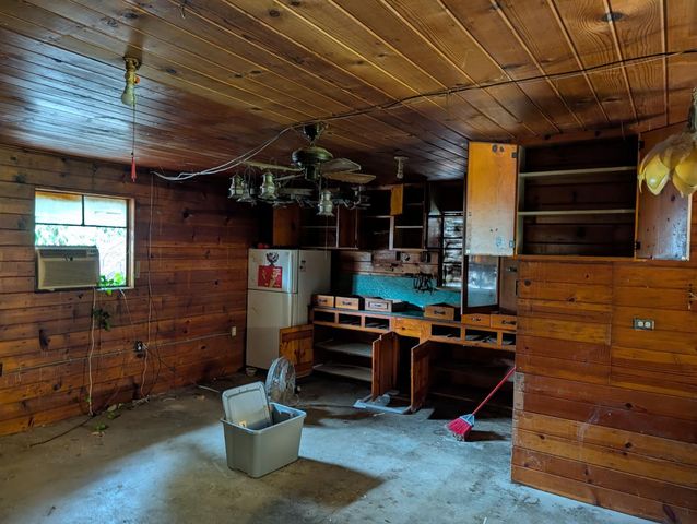 5468 E Grant Avenue, Fresno, CA 93727