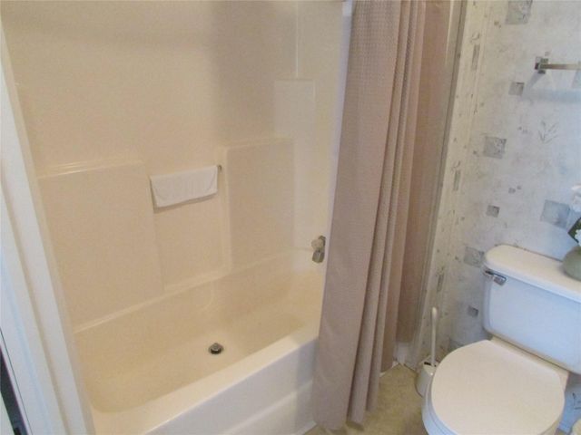 160 NW 53RD Street, Deerfield Beach, FL 33064