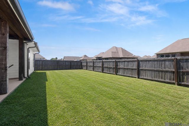 7315 Bessie Dr, Denham Springs, LA 70706