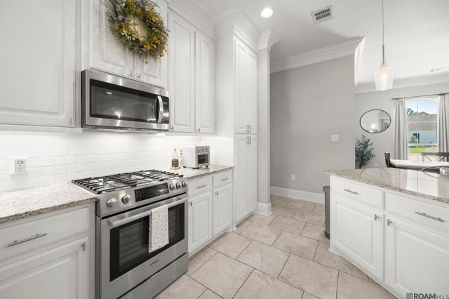 7315 Bessie Dr, Denham Springs, LA 70706