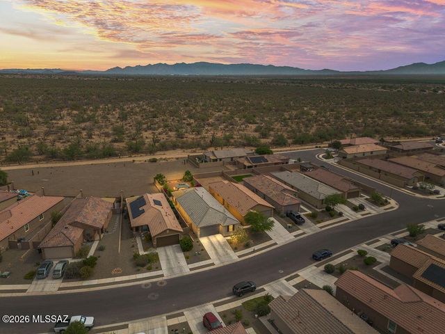 782 W Calle Calca, Sahuarita, AZ 85629
