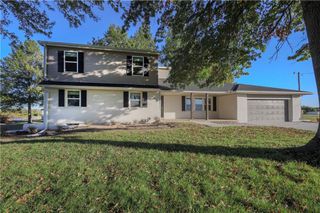 16476 Leavenworth Road, Basehor, KS 66007