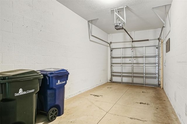 7928 LIMESTONE LANE 19-105, Sarasota, FL 34233