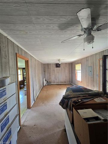 502 Cascade Avenue, Eden, NC 27288