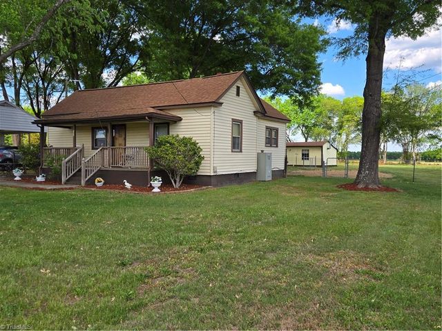 502 Cascade Avenue, Eden, NC 27288