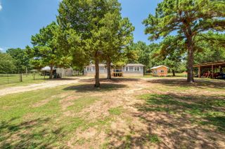 1922 E SH 21, Paige, TX 78659