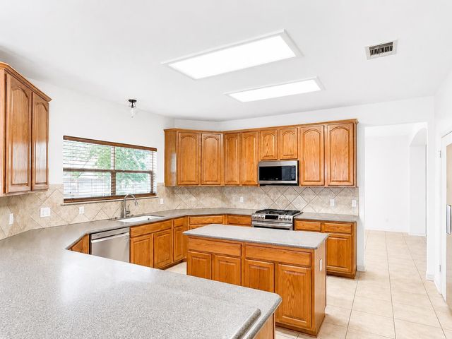 9412 Lightwood CV, Austin, TX 78748