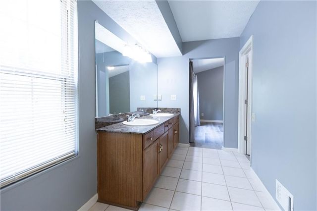 2151 Buckley Trail, Snellville, GA 30078