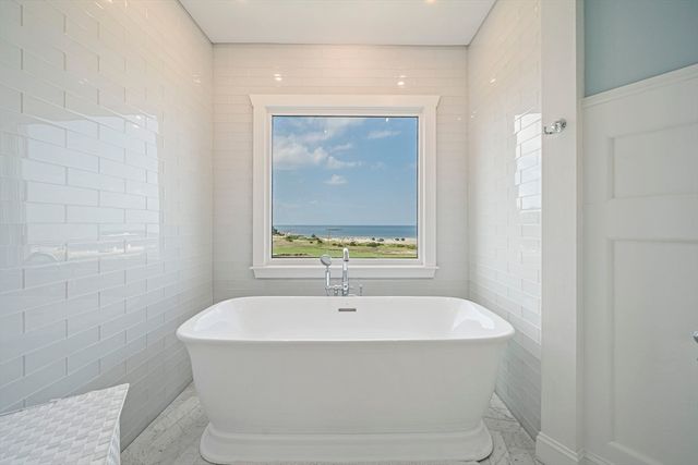 131 Nichols Road 6, Cohasset, MA 02025