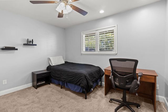 5780 Pearson Ave, Loomis, CA 95650