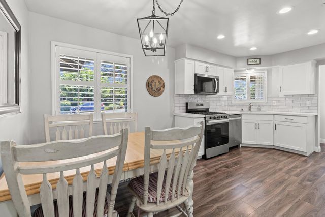 5780 Pearson Ave, Loomis, CA 95650