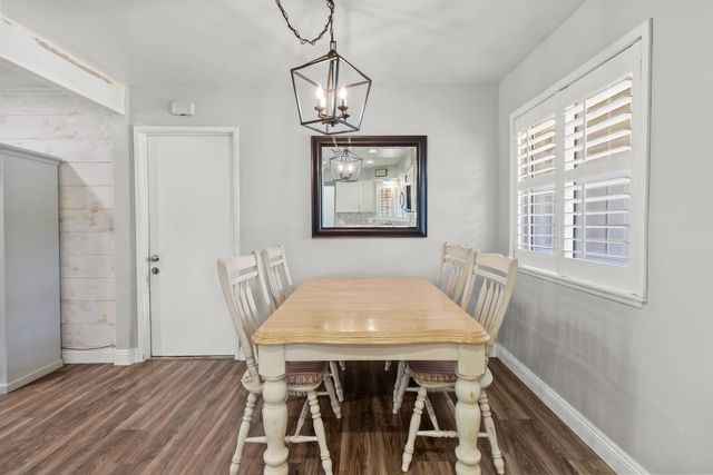 5780 Pearson Ave, Loomis, CA 95650