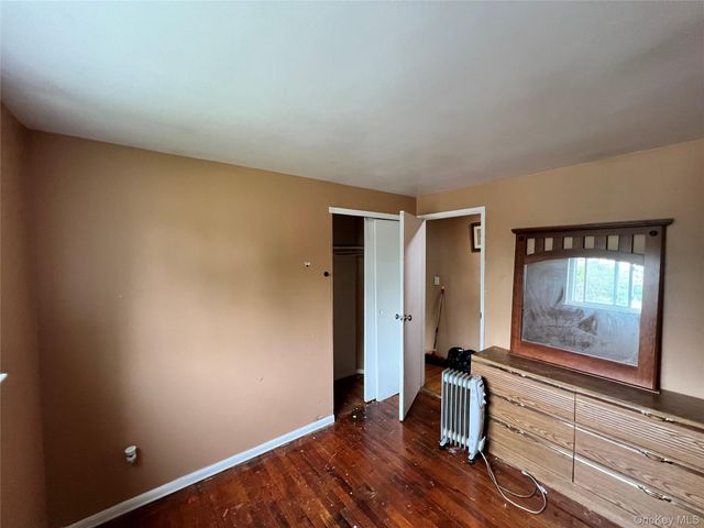 3016 Beechnut Avenue, Medford, NY 11763