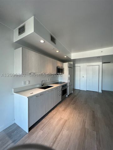 45 SW 9th St 3709, Miami, FL 33130