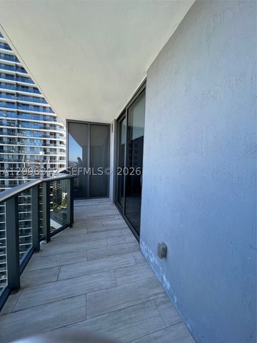 45 SW 9th St 3709, Miami, FL 33130