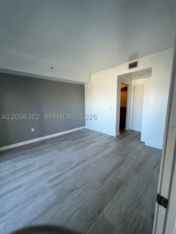 45 SW 9th St 3709, Miami, FL 33130