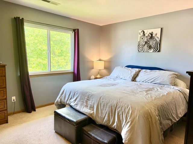 540 Augusta Circle 9, North Liberty, IA 52317