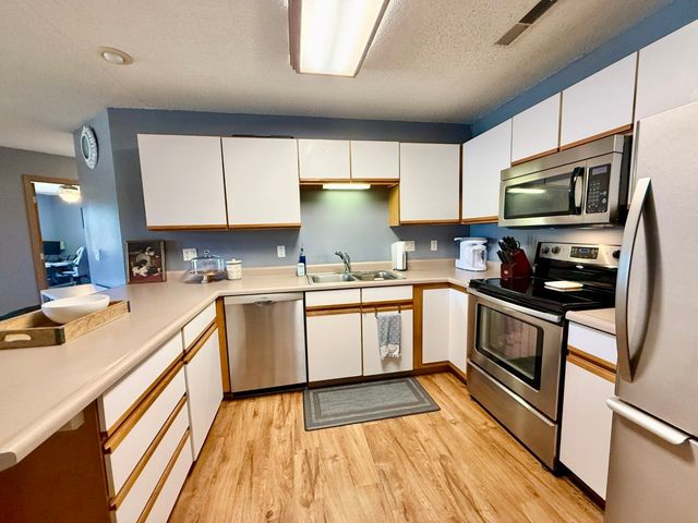 540 Augusta Circle 9, North Liberty, IA 52317