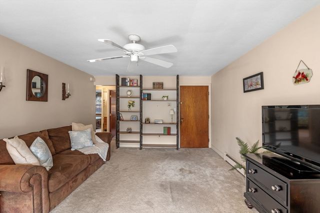 68 Preston 9D, Wakefield, MA 01880