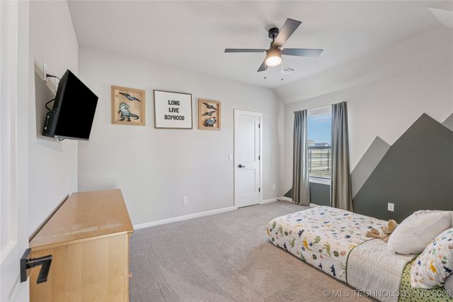 29517 E 105th Street S, Coweta, OK 74429