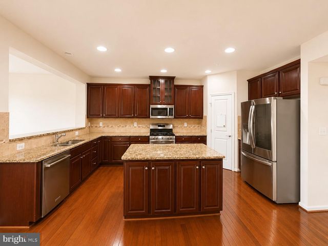 22605 WINDING WOODS WAY, Clarksburg, MD 20871