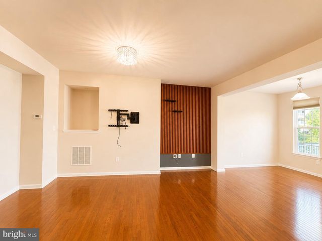 22605 WINDING WOODS WAY, Clarksburg, MD 20871