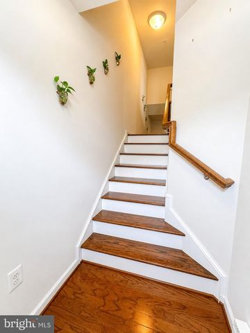 22605 WINDING WOODS WAY, Clarksburg, MD 20871