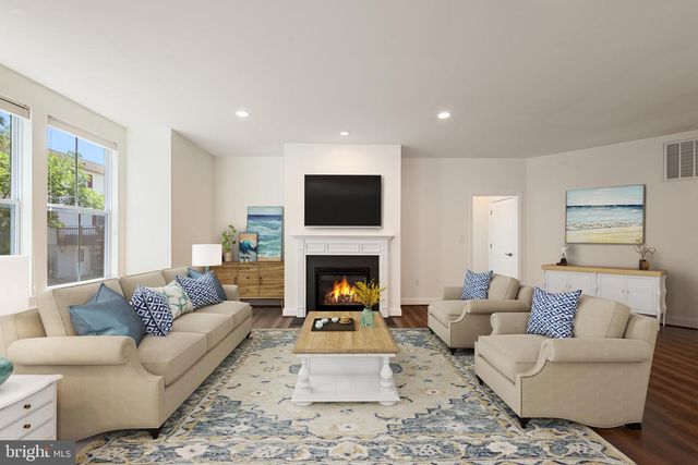 105 AMBERFIELD CT, Winchester, VA 22602