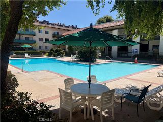 5460 White Oak E228, Encino, CA 91316