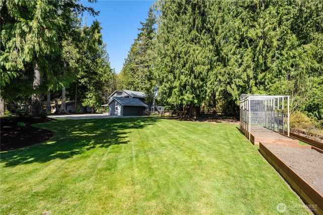 558 Bertrand Drive, Lynden, WA 98264