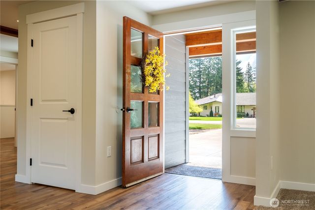 558 Bertrand Drive, Lynden, WA 98264